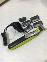 Триммер для бороды и усов Philips OneBlade QP2530 Триммер для бороды и усов Philips OneBlade QP2530